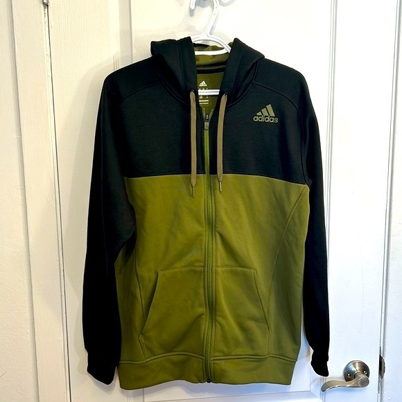 Adidas Climawarm Men’s Black/Olive Green zip up hoodie, size Medium - Picture 2 of 5
